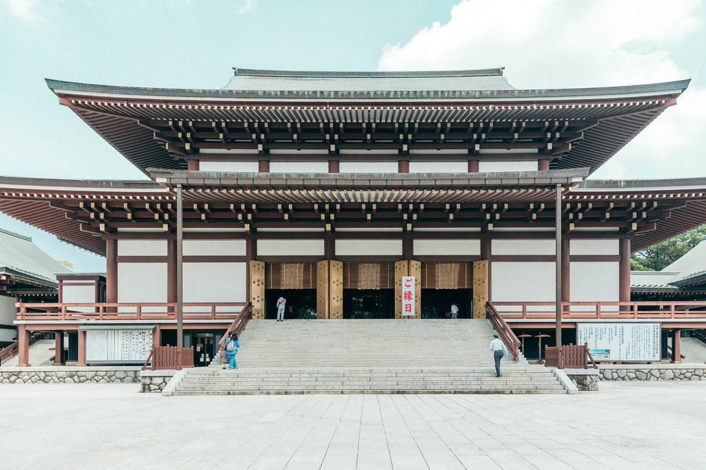 成田山新勝寺の大本堂